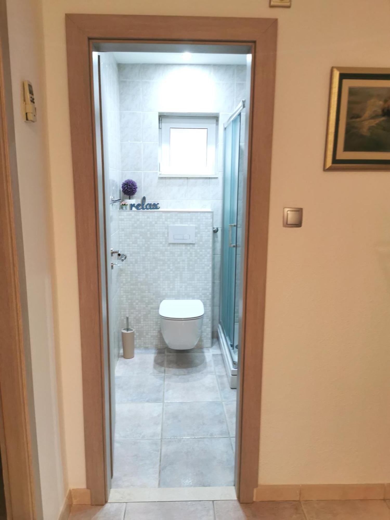 Apartments Fani Бол Стая снимка